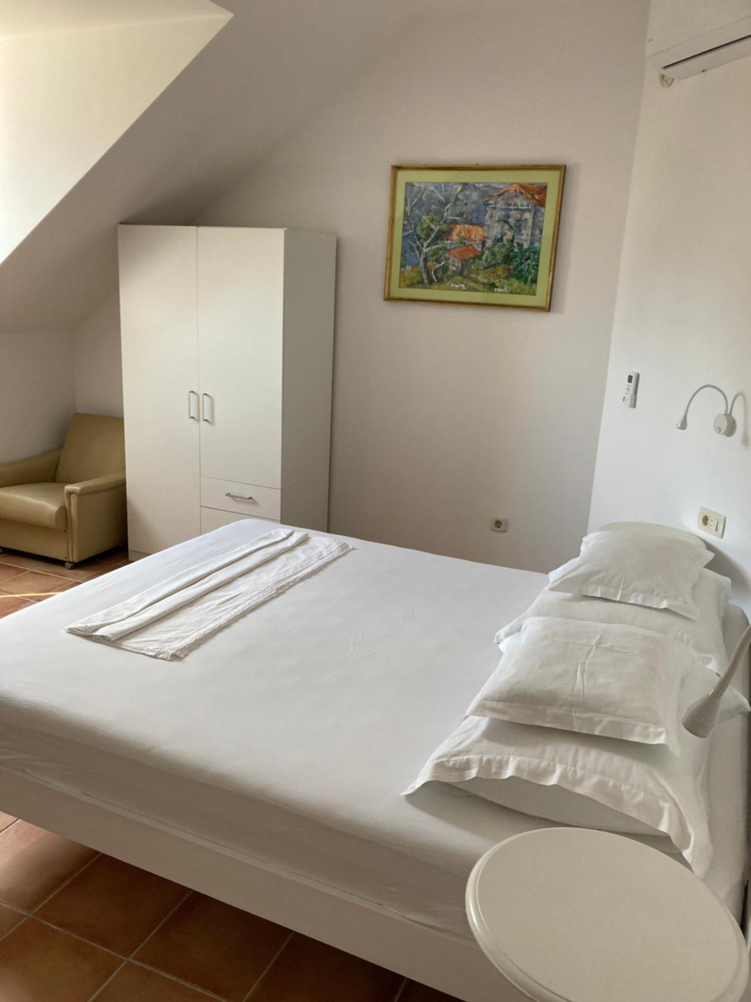Guesthouse Libertas 1 Дубровник Экстерьер фото